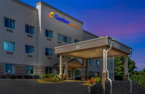 Southeast Raleigh Hotel | Comfort Suites Raleigh Walnut Creek
