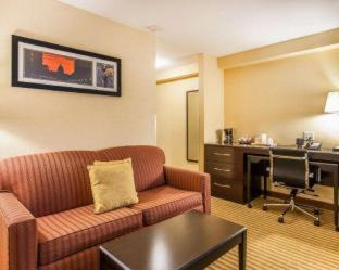 Sunnyslope Hotel | Comfort Suites Wenatchee Gateway
