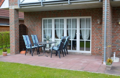 Werdum Apartment | Comfort vacation apartment, ideal for those suffering from allergies, no pets