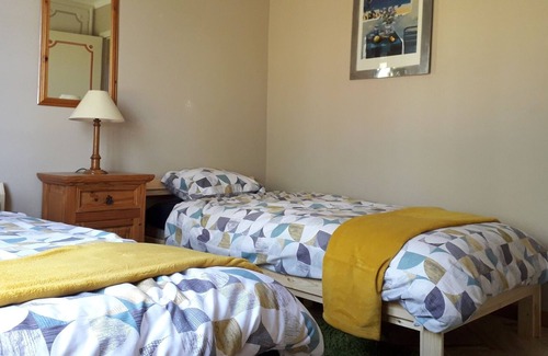 Saint-Laurent-d'Aigouze House | Comfortable holiday home with large garden close to Aigues-Mortes