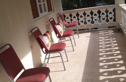 West Gate Hills House | Comfortable 2-bedroom house in beautiful Montego Bay with AC, WiFi,Free parking.