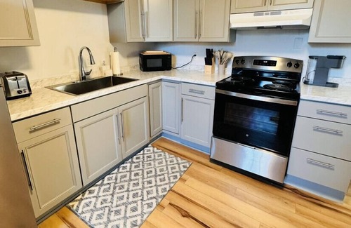 Bangor Apartment | Comfortable 2BR Apartment in Downtown Area