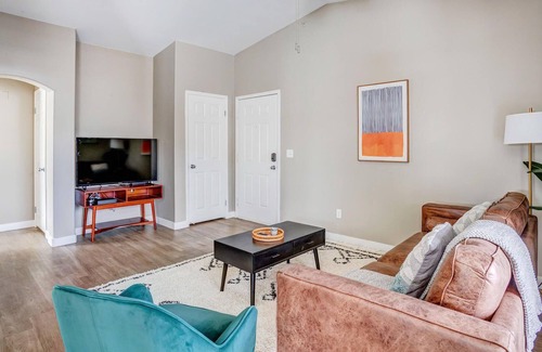 Lakeview Apartment | Comfortable 2BR Apartment in Orem