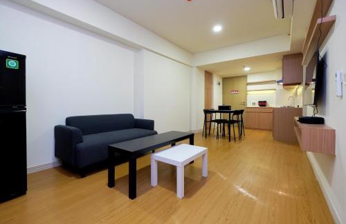 Cikarang Apartment | Comfortable 2BR with Workspace at Meikarta Apartment By Travelio