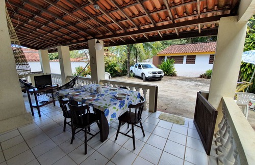 Itaparica House | Comfortable 3/4 bedroom house with patio, 100 m from the beach