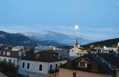 Annecy Apartment | Comfortable 3-room apartment in the heart of town