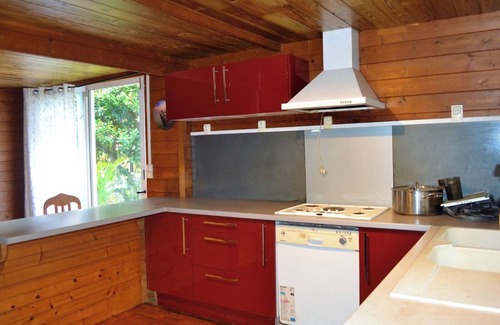 Bois d'Olives Ski Chalet | Comfortable air-conditioned chalet with private Jacuzzi
