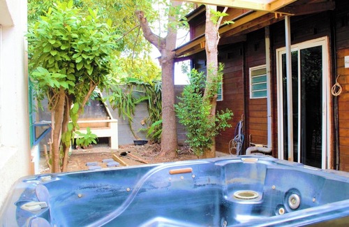 Bois d'Olives Ski Chalet | Comfortable air-conditioned chalet with private Jacuzzi