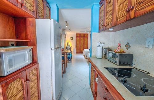 Akumal Cabin | Comfortable and affordable studio, perfect for a couple! Beach access, AC!