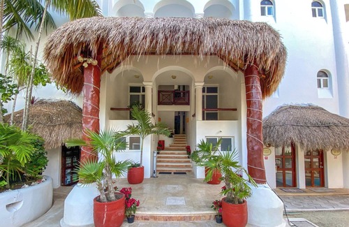 Akumal Cabin | Comfortable and affordable studio, perfect for a couple! Beach access, AC!