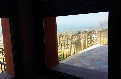 Borgetto Villa | Comfortable And Calm Apartm. 65 Sq. M. With Terrace 30 Sq. M., Pool And Sea View