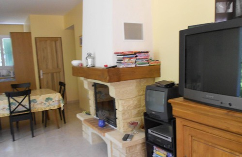Digne-les-Bains Apartment | Comfortable and fully equipped independent apartment with luxury swimming pool