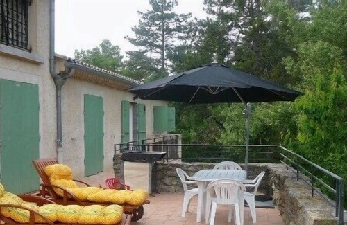 Digne-les-Bains Apartment | Comfortable and fully equipped independent apartment with luxury swimming pool