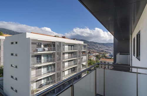 Sao Martinho Apartment | Comfortable and near Funchal - Barreiros IV