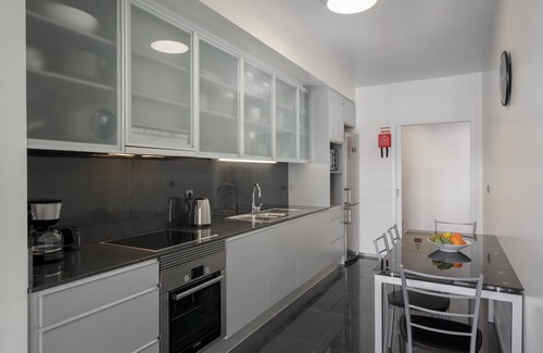 Sao Martinho Apartment | Comfortable and Near Funchal - Barreiros IV