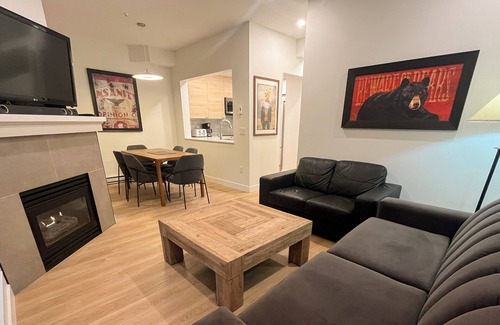 Village North Condo | Comfortable and quiet Stoney Creek Northstar Condo with pool and hot tub access.
