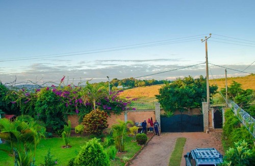 Ambohibao Villa | Comfortable and welcoming Suite with terrace overlooking the lake.