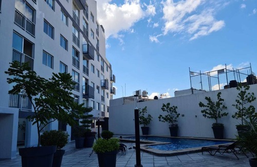 Reforma Apartment | Comfortable Apartment in the Heart of Guadalajara with Heated Pool