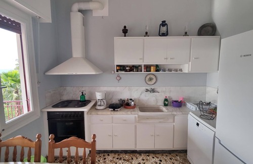Kiparissia Apartment | Comfortable apartment, close to the beautiful beach, wifi | Messenia, Peloponnes