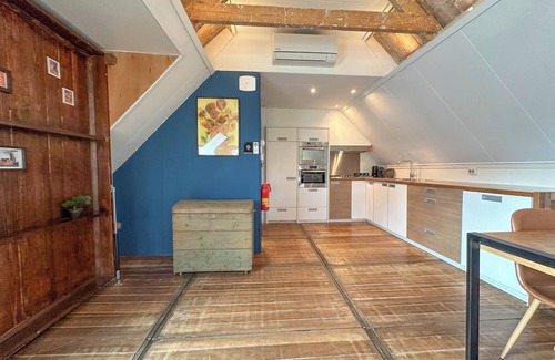 Haulerwijk Apartment | Comfortable apartment with a great roof terrace