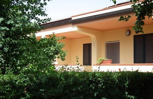 Villaggio Carrao Apartment | Comfortable apartment 100 meters from the sea with private beach
