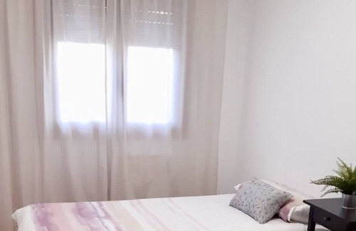 Malpica de Bergantinos Apartment | Comfortable apartment on the Galician coast