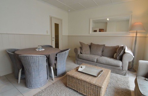 Wenduine Apartment | Comfortable apartment in the town centre, within walking distance of the ocean
