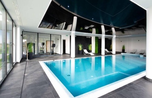 Kolobrzeg Apartment | Comfortable apartment in Kolobrzeg with swimming pool