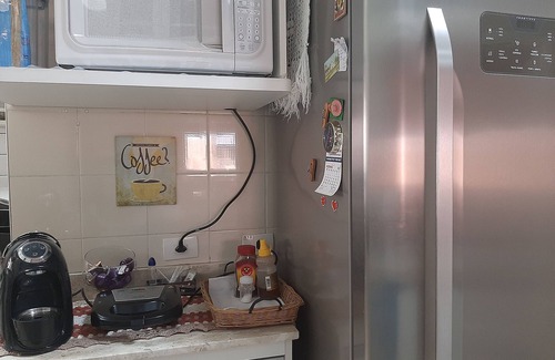 Pitangueiras Apartment | COMFORTABLE APARTMENT WITH AIR, TV, WI-FI AND INTERNET