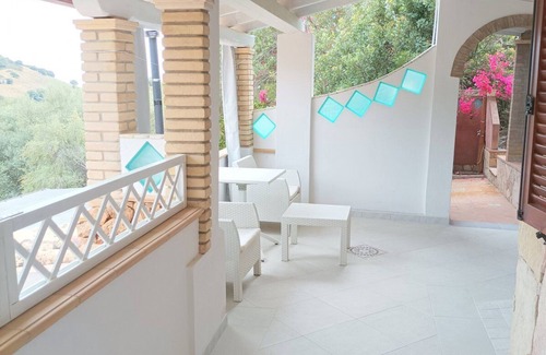 Solanas Apartment | Comfortable apartment with terrace overlooking the sea, near Villasimius