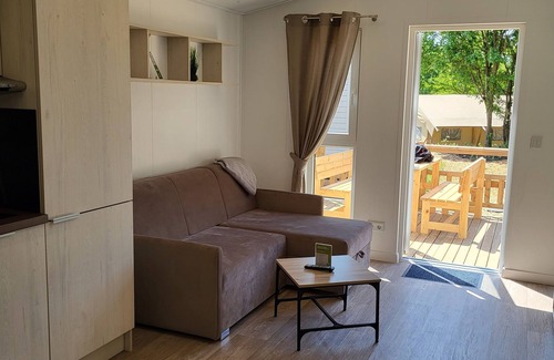 Gro Leuthen House | Comfortable Basic mobile home in the middle of nature