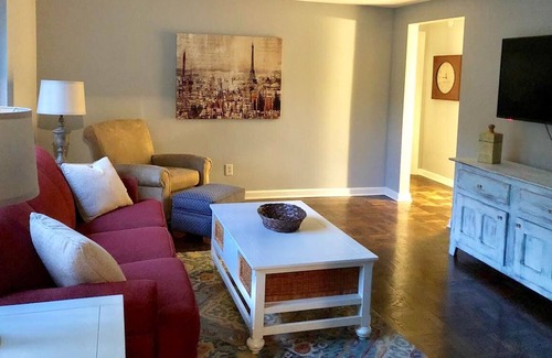 Mason House | Comfortable Brick ranch