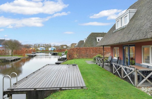 Midlaren Cottage | Comfortable bungalow for 6 persons