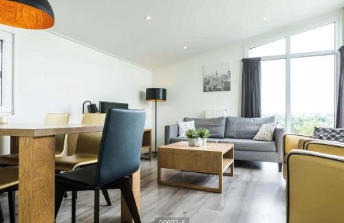 Ede Ski Chalet | Comfortable chalet with dishwasher within De Veluwe