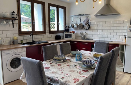 Maire-Levescault Cottage | Comfortable cottage - Perfect for couples and travellers