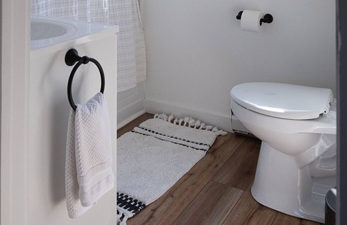 Hope Apartment | Comfortable, cozy, dog-friendly, first floor studio in the Midcoast of Maine
