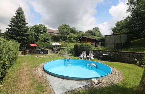 Krumhermsdorf Apartment | Comfortable, quiet and well-kept vacation apartment, idyllic countryside
