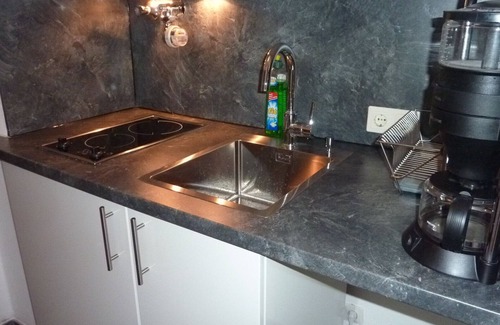Furstenfeldbruck District Apartment | COMFORTABLE APP FULLY EQUIPPED 3 min to S-BAHN newly renovated with balcony