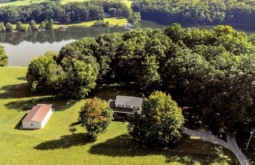 Dublin Cabin | Comfortable Family Getaway/Waterfront Claytor Lake 4BS8 - Lake House