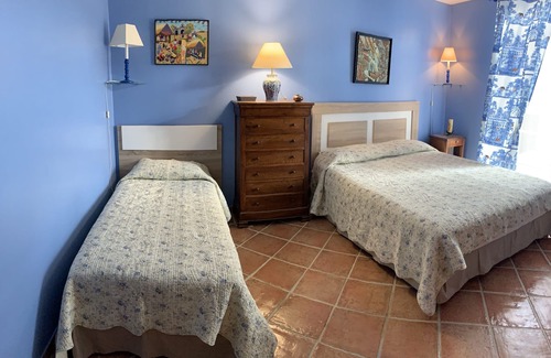 La Tranche-sur-Mer House | Comfortable country house 250m from the sea with large covered swimming pool