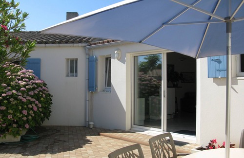 Le Bois-Plage-en-Re Villa | Comfortable villa located by the sea excellent performance. classified 3 stars