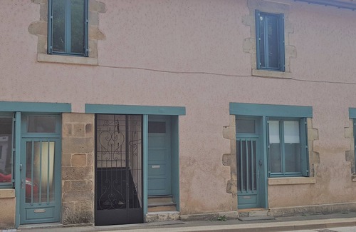 Aubin Apartment | Comfortable furnished accommodation 5 minutes from the Cransac thermal baths!