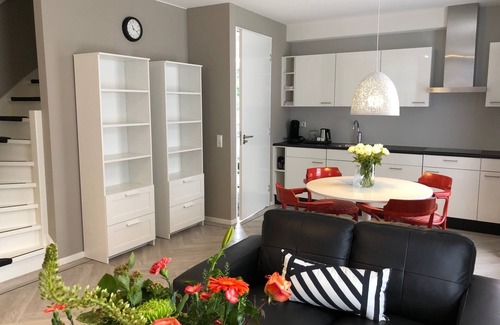 Municipality of Zeist Hotel | Comfortable Getaway with On-site Dining, Free Parking, and a Quiet Escape
