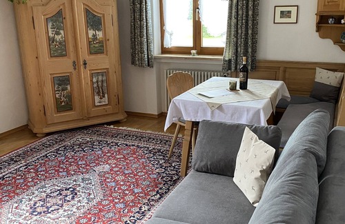 Kruen Condo | Comfortable holiday apartments furnished in a Bavarian country house style