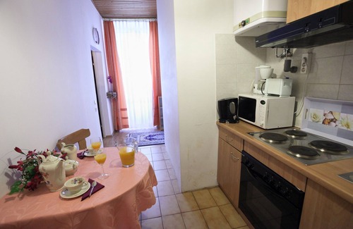 Matzleinsdorf Apartment | Comfortable Holiday Studio Apartment # 5 near the Belvedere