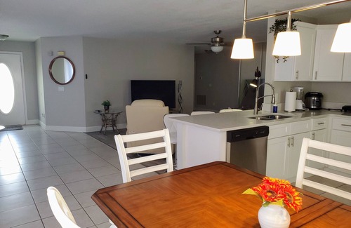 Orlando House | Comfortable home in a privileged area , JUST 7 MI to DISNEY PARKS!