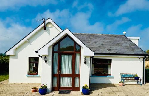 County Waterford House | Comfortable Home in Quiet Coastal Community
