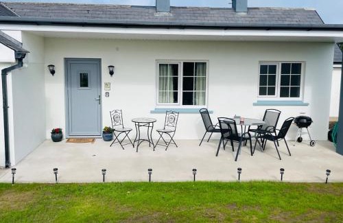 County Waterford House | Comfortable Home in Quiet Coastal Community