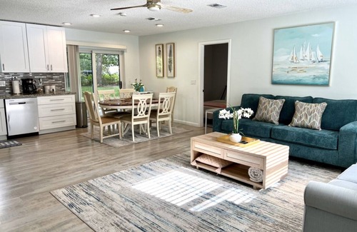 Brent House | Comfortable Home in the Heart of Pensacola