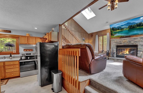 Gouldsboro House | Comfortable home in Pocono Resort Community